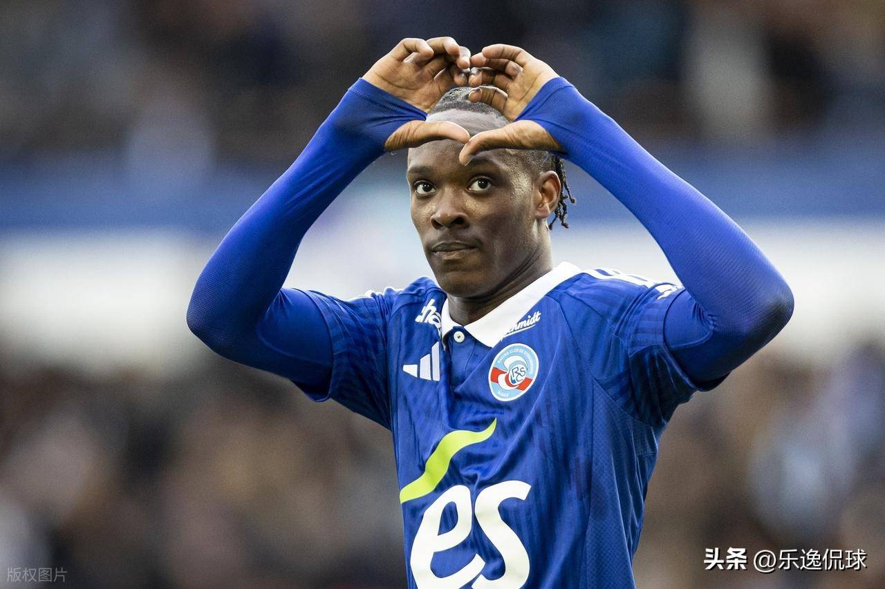 德罗巴重返赛场，败北首场状态出色，切尔西观众沸腾！赛场气氛高涨-爱游戏